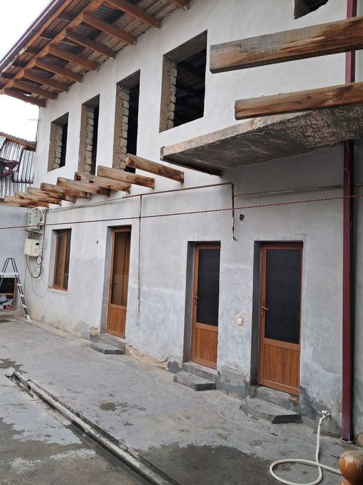 Срочна продаётса дом 200000$