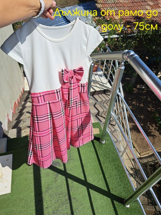 Продавам рокли за малки госпожици