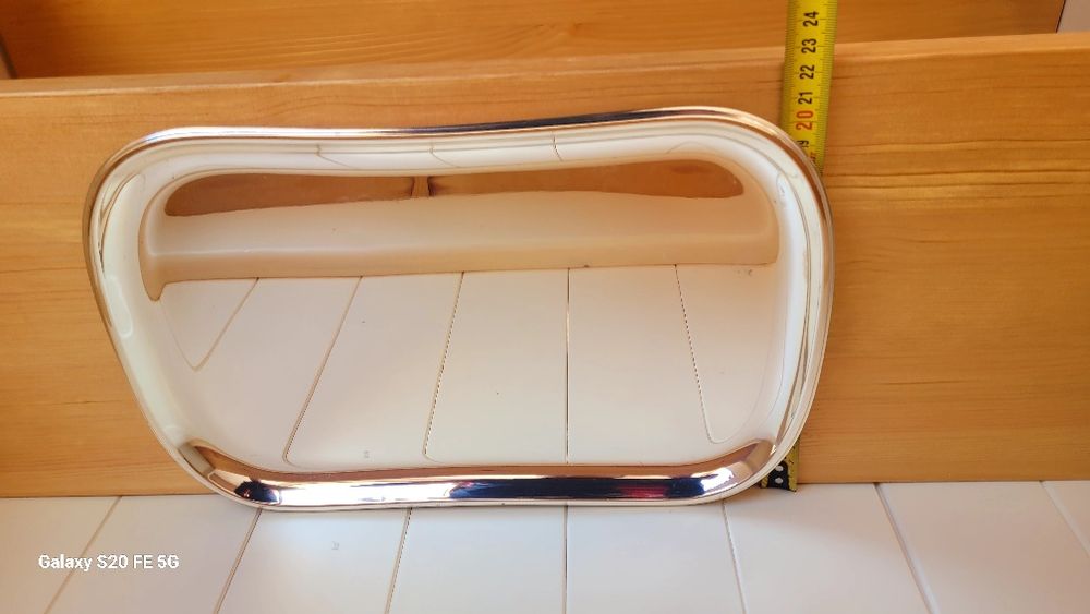 Комплект от шест чаши за кафе или чай с поднос