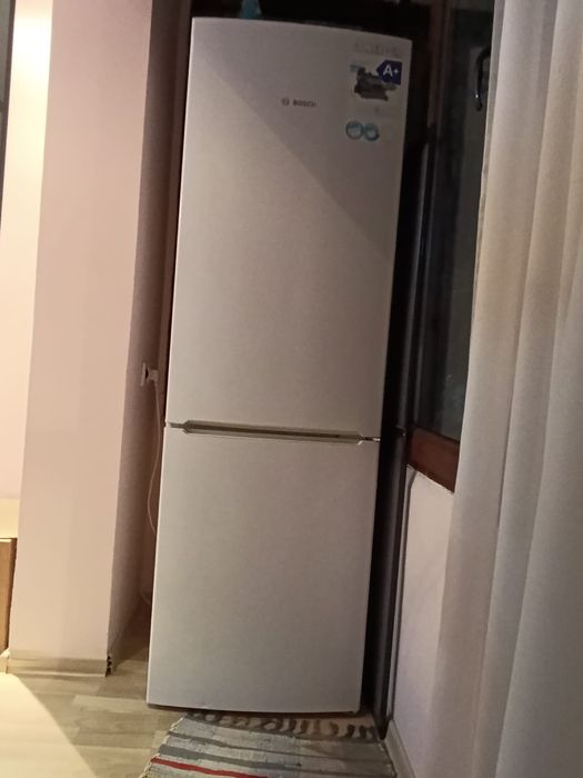 Продам холодильник Bosch