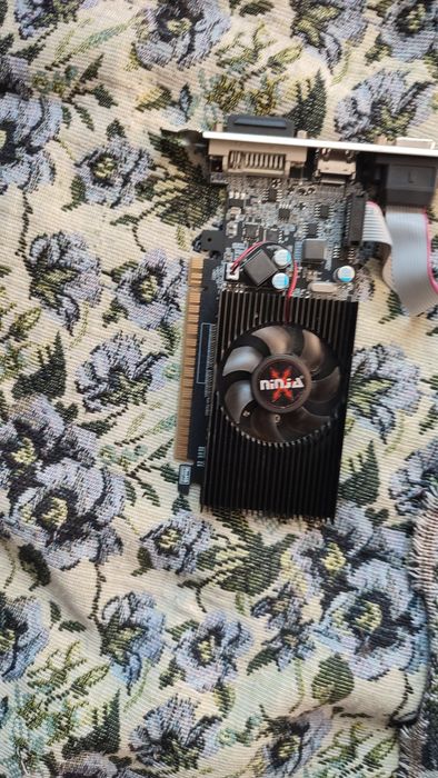 Продам комплектующие