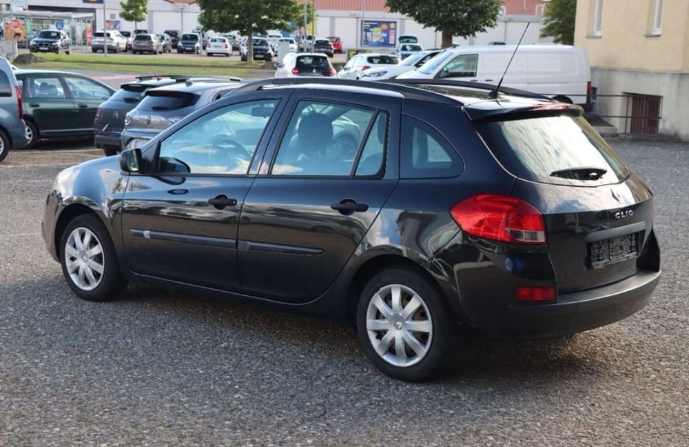 Haion bara spate Renault clio 3 facelift 2011 break kombi