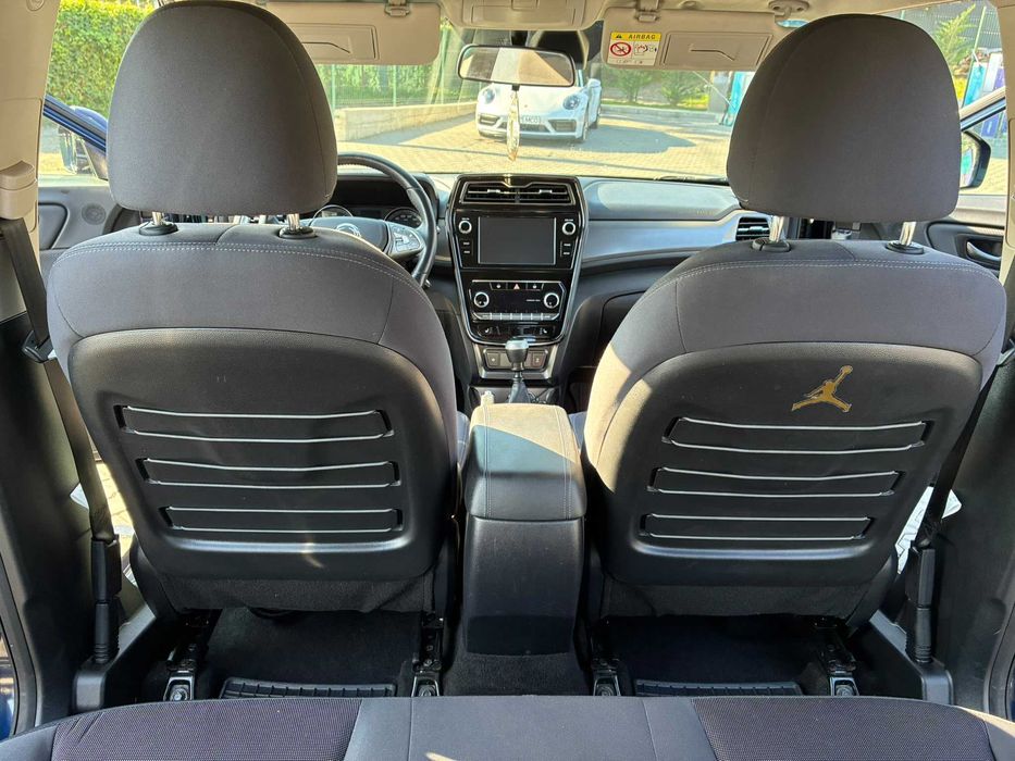 Tivoli 1.5 benzină manuală 163 cai