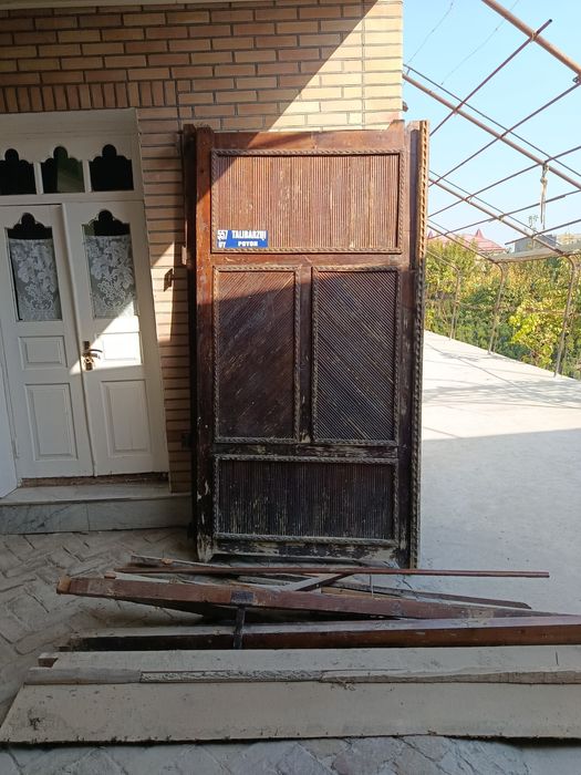 Тахтали Дарвоза сотилади