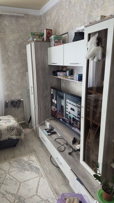 Продам стенку в отличном состоянии