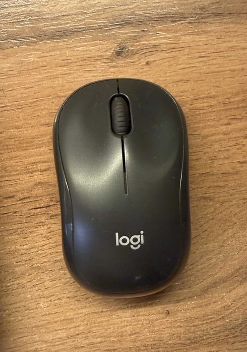 Logitech MK295 Беспроводной