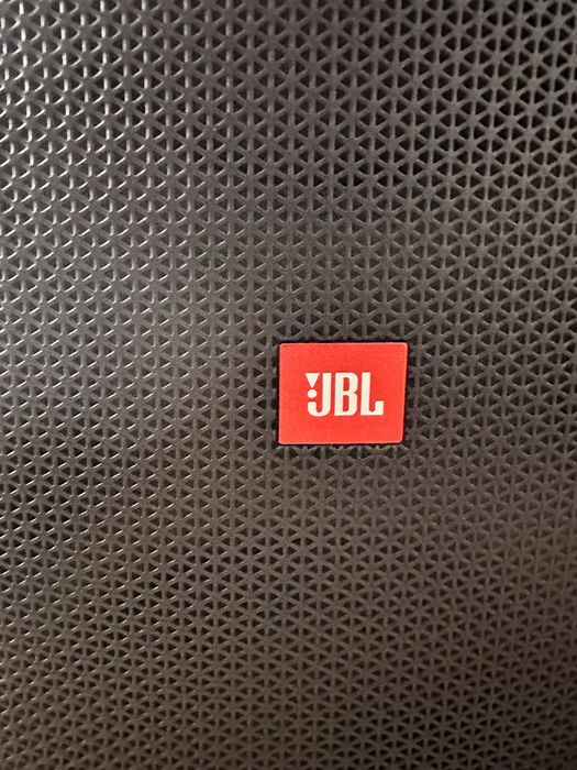 JBL party box 710
