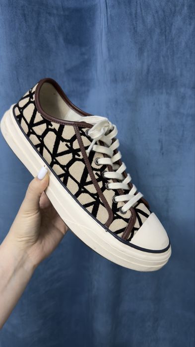 Оригинал Valentino, натуральная кожа