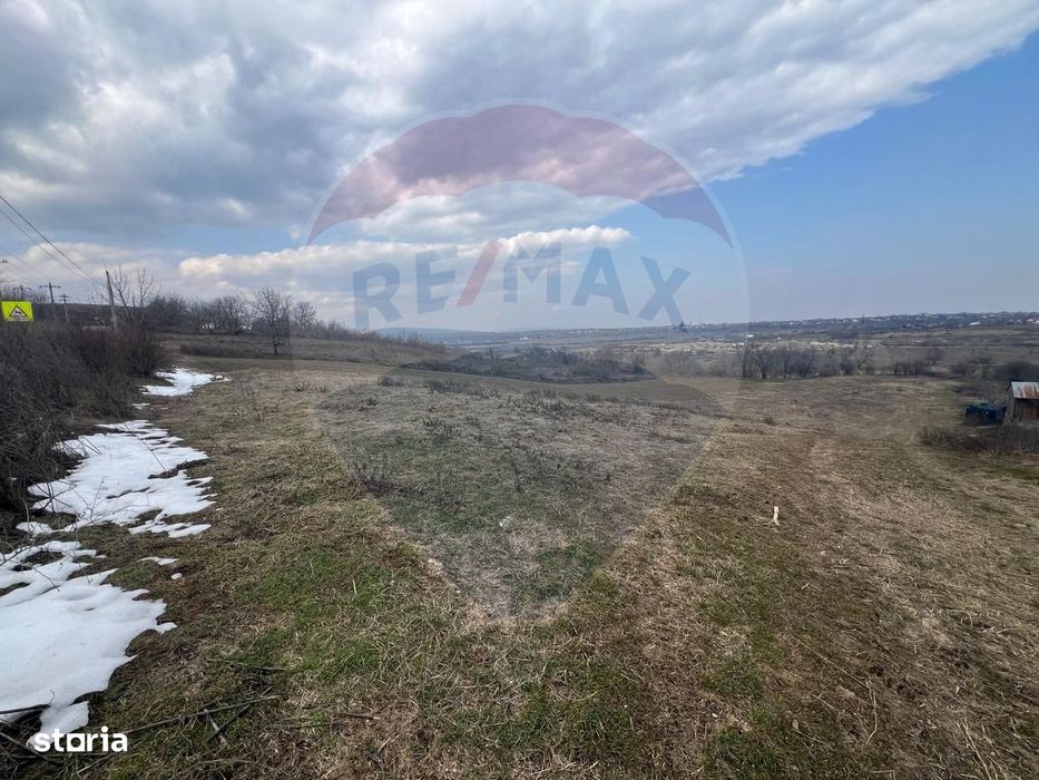 Teren intravilan Dumbraveni / Strada Principala