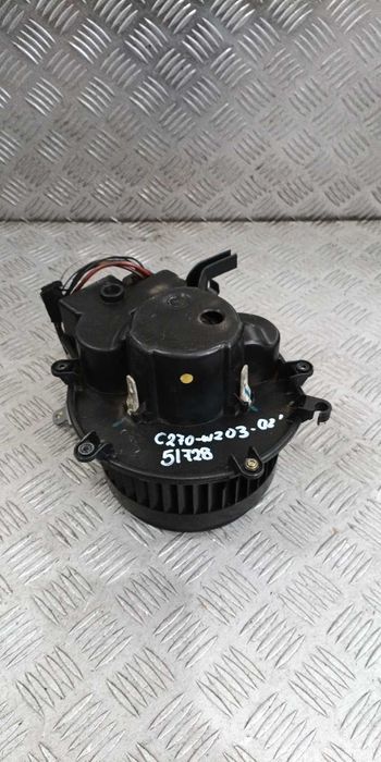 Вентилатор парно с реостат Mercedes C270 CDI W203 2002г.