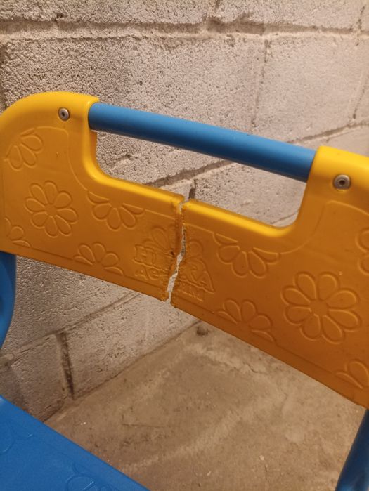 Кресло детское,Стульчик Юг