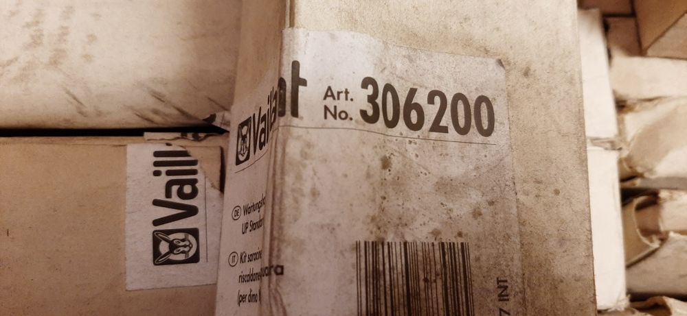 Robinet și chit doi robineti gaz vaillant.