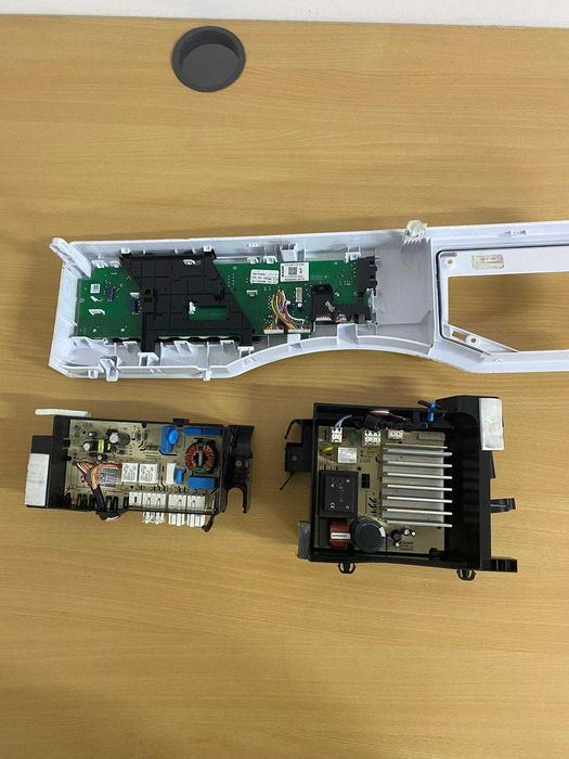 Placa electronica masina  Beko WUE 9736 XST cu modul inverter