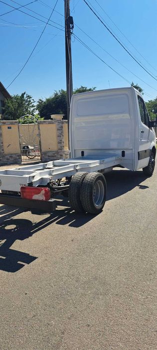 Volswalgen  crafter  sasiu