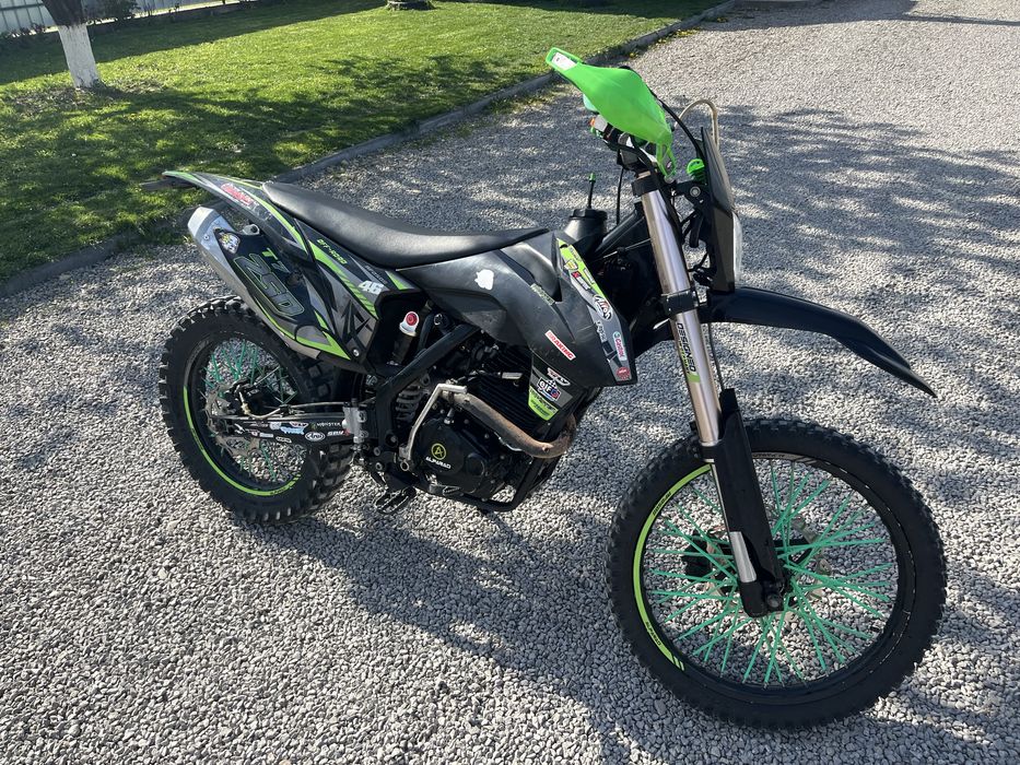 Vând Alfarad T7 250cc