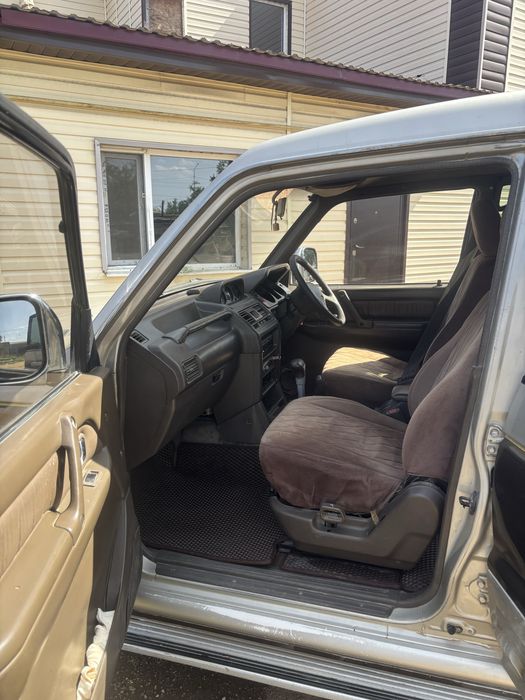 Срочно Продаю Mitsubishi Pajero 1996