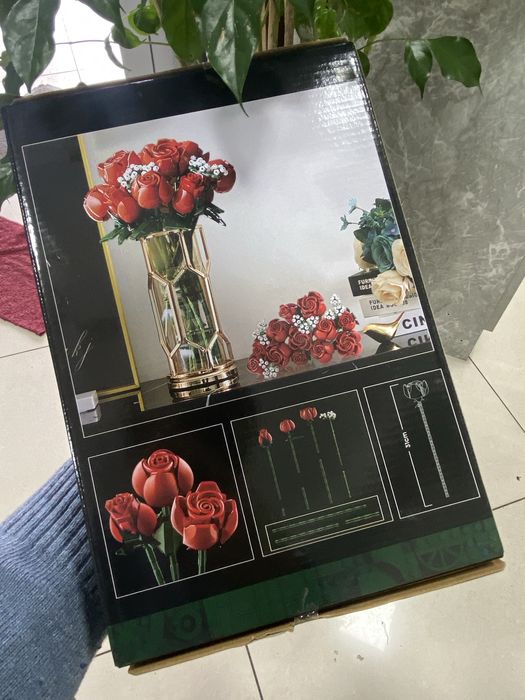 Лего Букет красных роз – 822 деталей