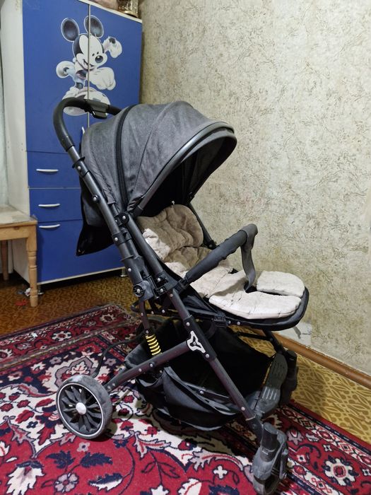 каляска сотилади