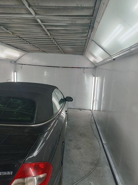 Vând cabina de vopsit și compresor aer