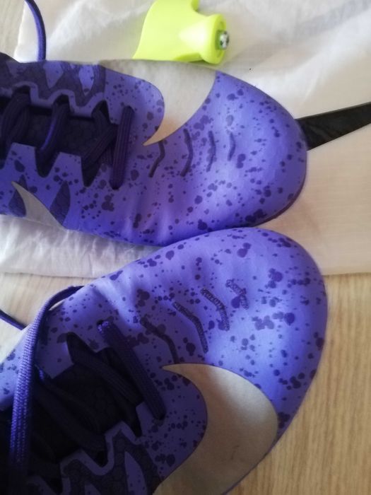 Шпайкове Nike 40