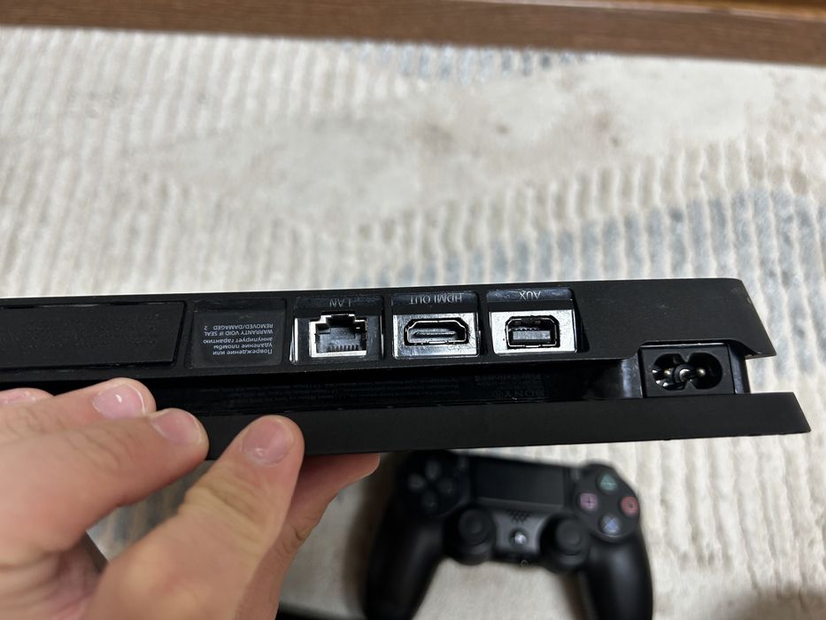 Ps 4 slim, 500гб с дисками