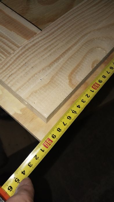 Фанера с доской .