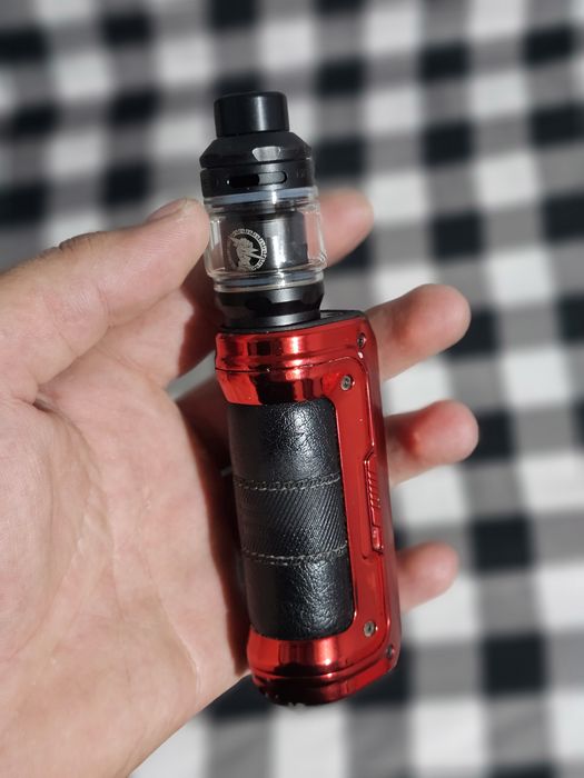 Kit Mod GeekVape Aegis (Roșu/Negru)
