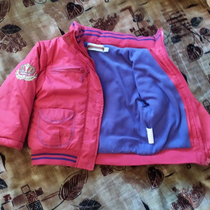 Детские зимние вещи продам.