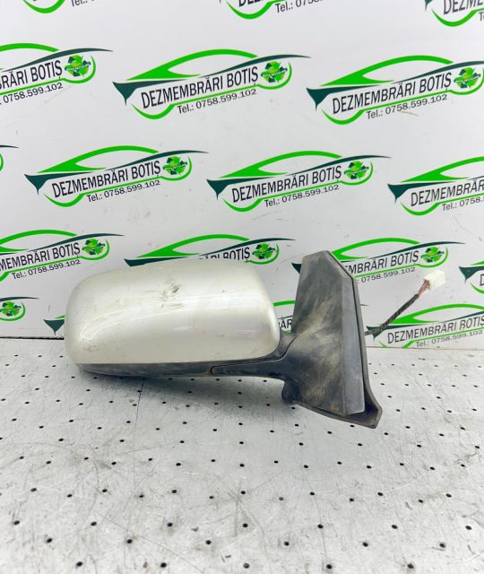 Oglinda dreapta electrica E11015829 E11015829 Toyota Avensis a 2-a ge