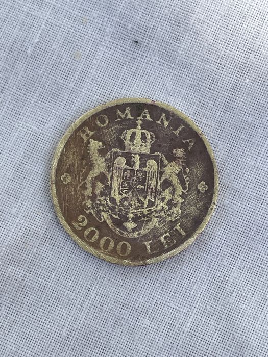 Vând moneda 2000 lei din anul 1946