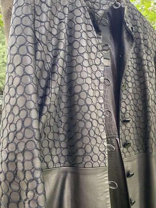 Кожанный плащ