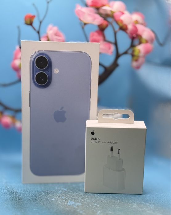 НОВ!!! Apple iPhone 17, 256GB, 5G, Mist Blue + подарък оригинален адаптер на Apple