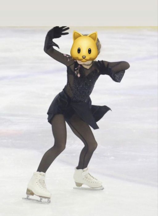 Платье для фигурного катания