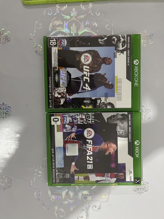 Xbox one s в хорошем состояние