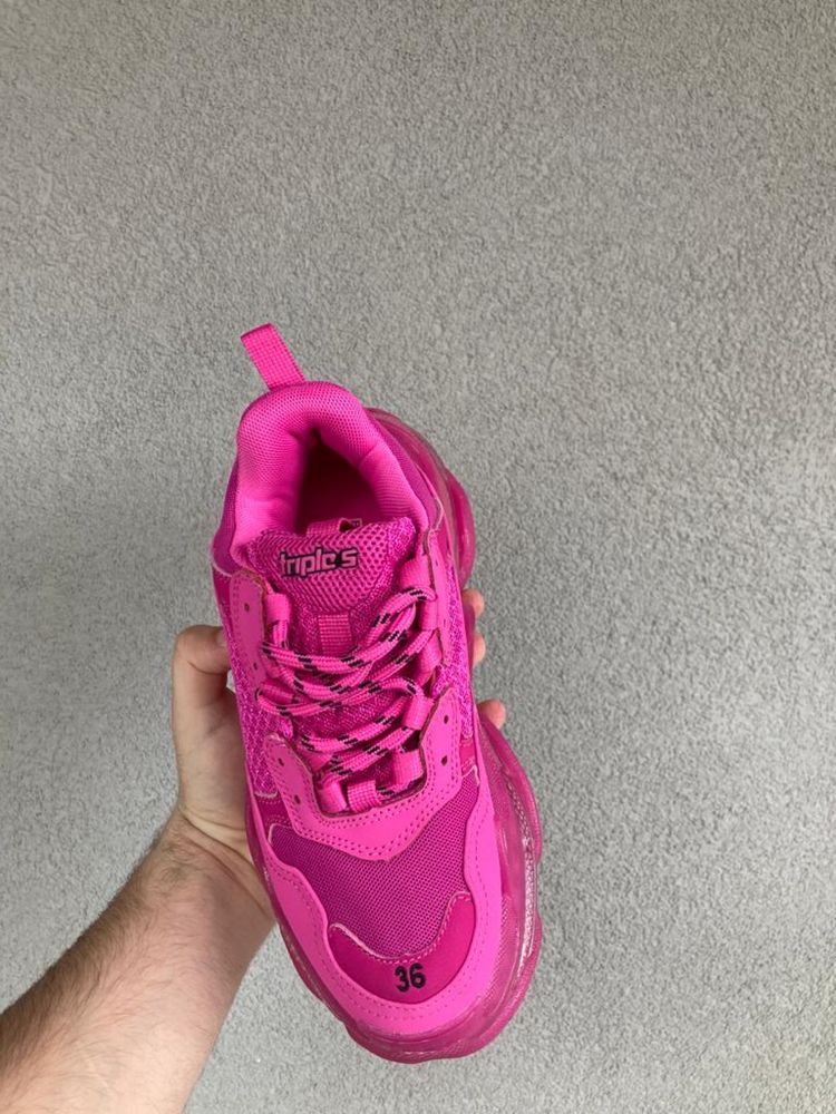 Sneakers Balenciaga Triple S Pink Cluj Napoca OLX.ro