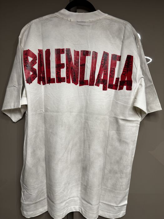Много висок клас тениски Balenciaga
