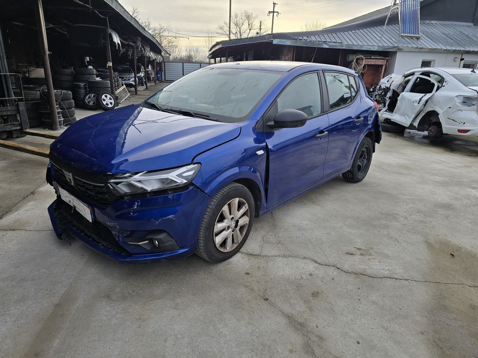 Sandero 2022 La cheie 1.0 euro 6 Ac 64000 km  avariat