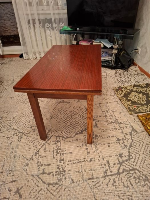 Стол письменный .