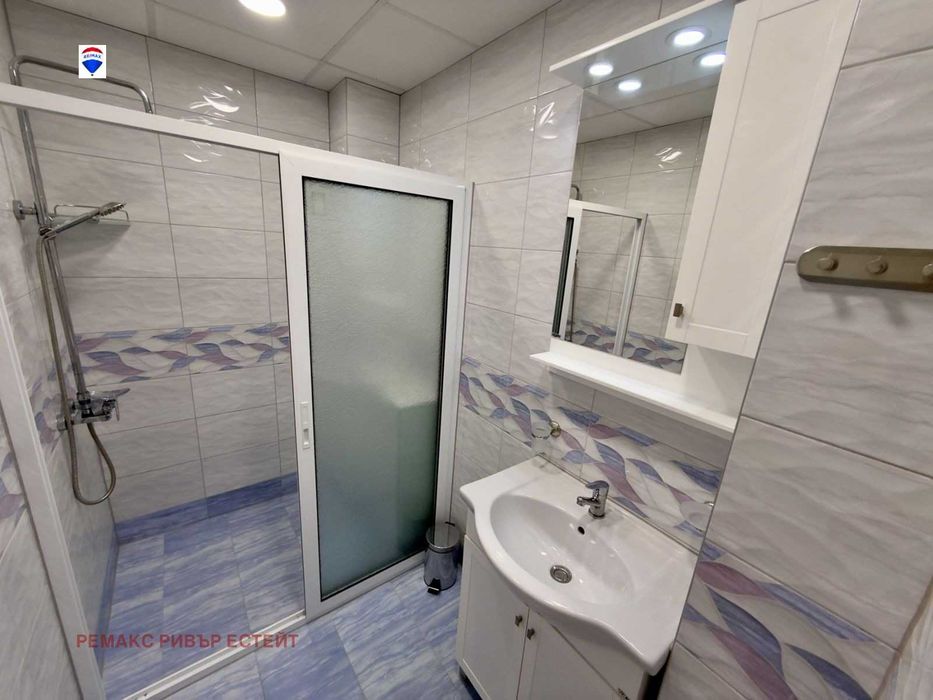 Продава се Тристаен апартамент в Русе, Чародейка - Север - 104 кв.м за 865 €/кв.м - Снимка #6