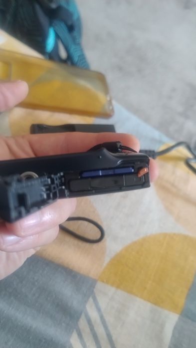 Aparat Foto Canon PowerShot A3400 IS – 16MP, Ecran Tactil, Filmare HD