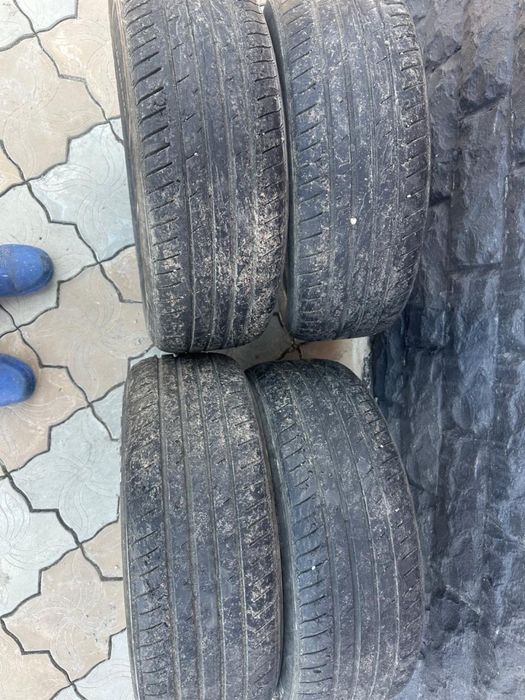 Продам летние резины