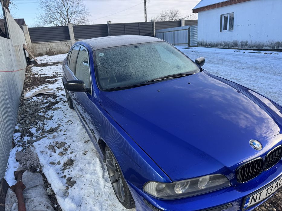 Vand/ schimb cu masina de teren!Bmw e39 525 din 2003fl