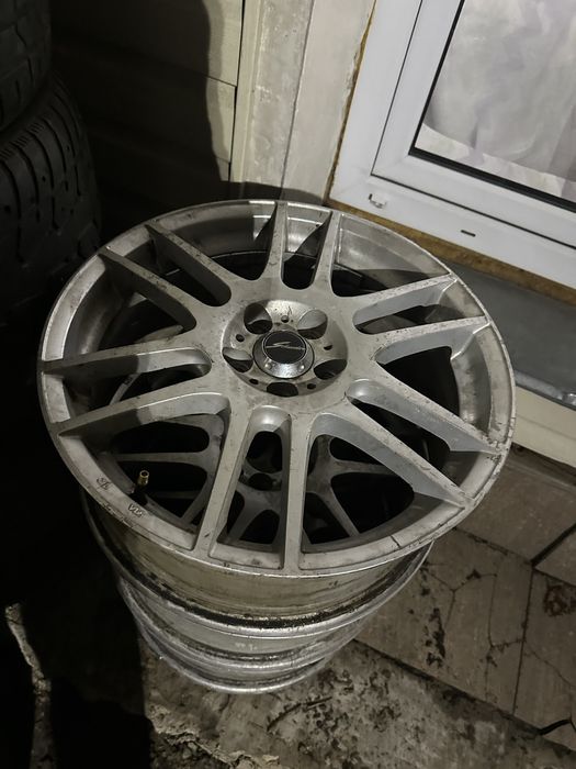 Субару комплект дисков R17 в оригинале