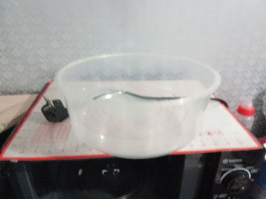 Продам мекравалновую печь.