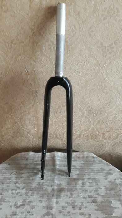 Продам ригидную вилку или обменяю