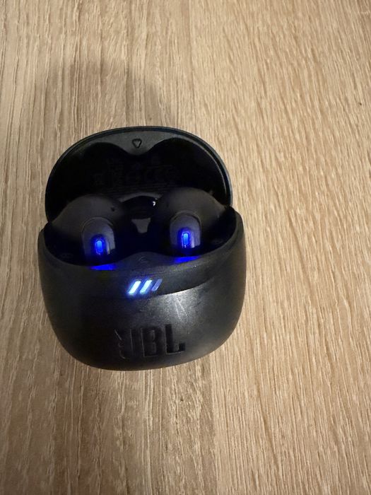 Casti Bluethooth JBL