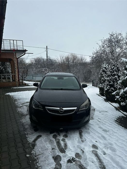 Opel Astra J 1.7 CDTI 125 cp