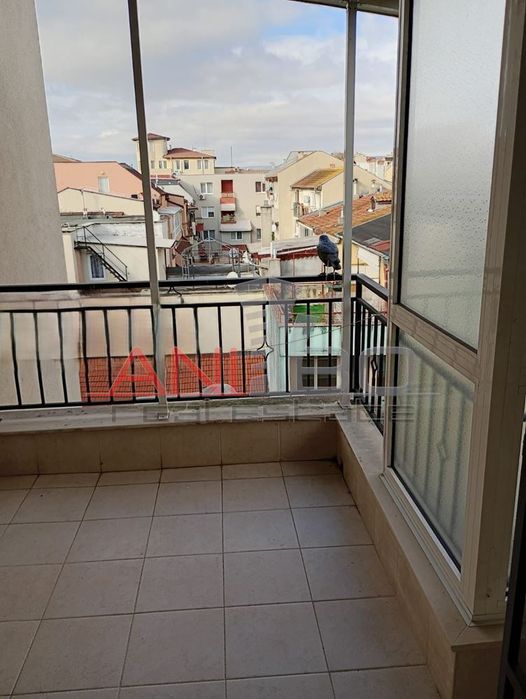 Дава се под наем Двустаен апартамент в Варна, Колхозен пазар - 50 кв.м за 398.82 € - Снимка #7