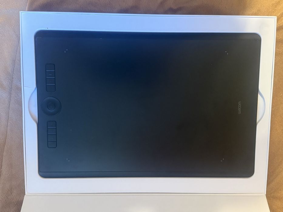 Tableta Grafica Wacom Intuos Pro L