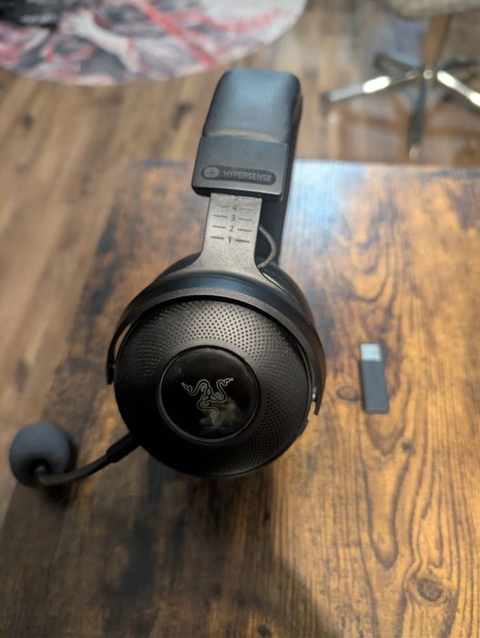 Căști Gaming Wireless Razer Kraken V3 Pro - Haptic Feedback